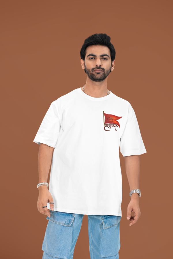 studio mockup featuring a bearded man wearing a crew neck tee in a studio m53037 (23)